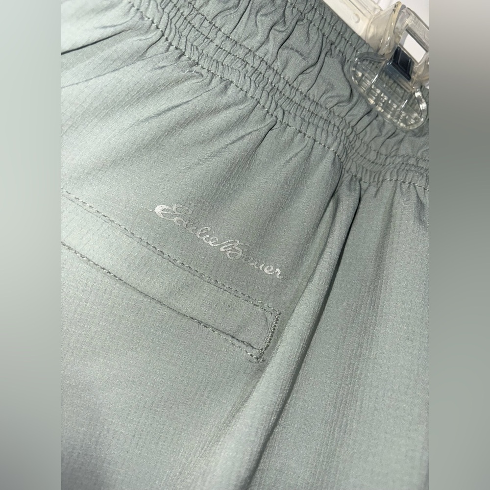 Eddie Bauer Lined Jogger Pants| Size Medium - Picture 4 of 5